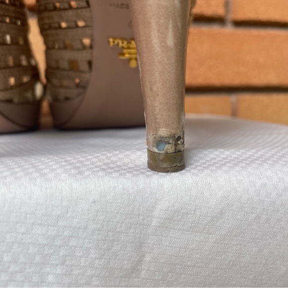 Prada Open Toe Heels Size 40 - Picture 11 of 12